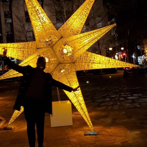 Burton Medium Coat - Picture 4 of 5